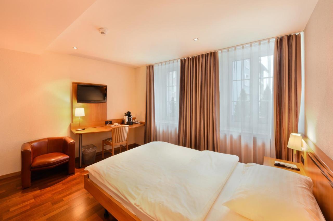 Apart Hotel Amadeo Zofingen Bagian luar foto