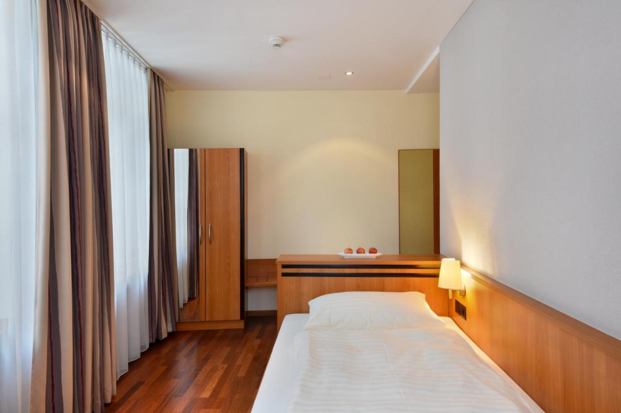 Apart Hotel Amadeo Zofingen Bagian luar foto