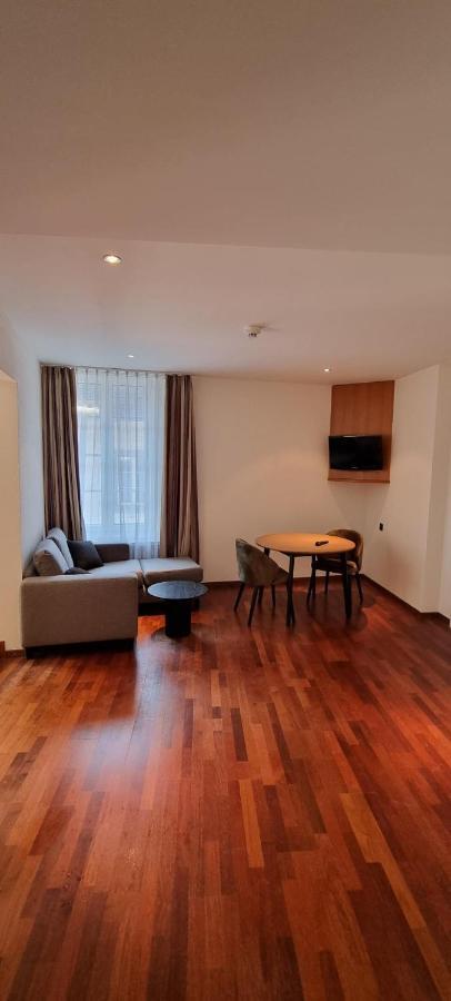 Apart Hotel Amadeo Zofingen Bagian luar foto