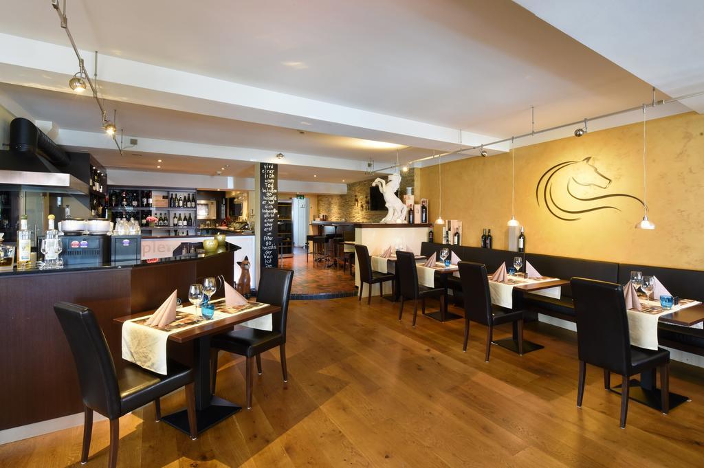 Apart Hotel Amadeo Zofingen Bagian luar foto